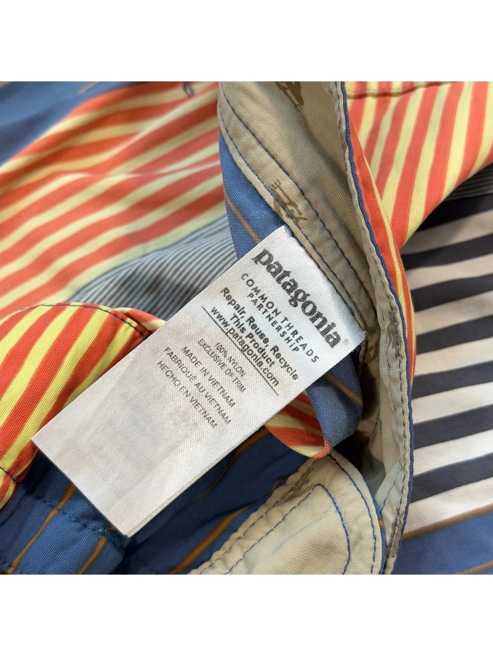 Patagonia Wavefarer Board Shorts Mens 35 Blue Striped Nylon Swim Trunks
